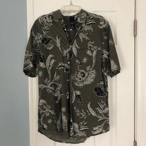[H&M] H&M Floral Print Short sleeve button down - Regular Fit, Size M